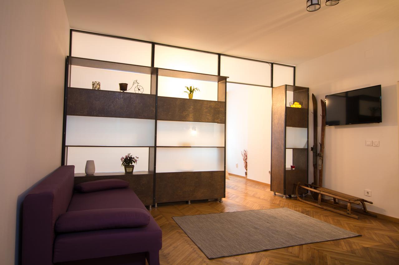 Poarta Schei Apartment บราชอฟ ภายนอก รูปภาพ